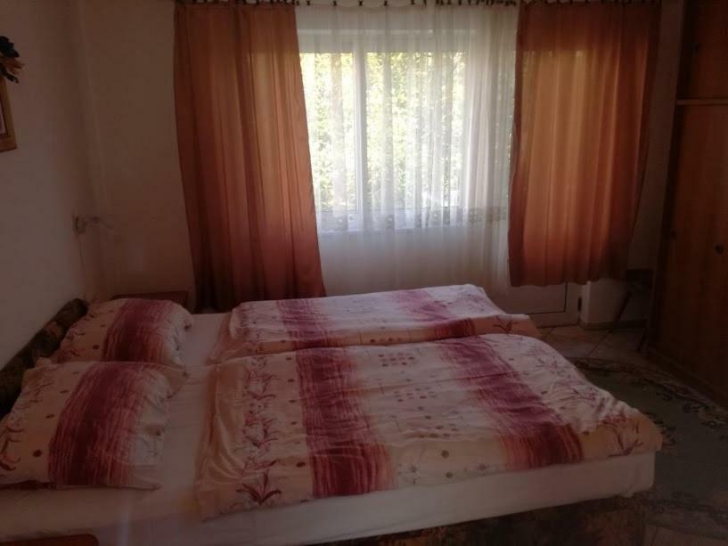 Apartmani Marijana Selce Eksteriør bilde