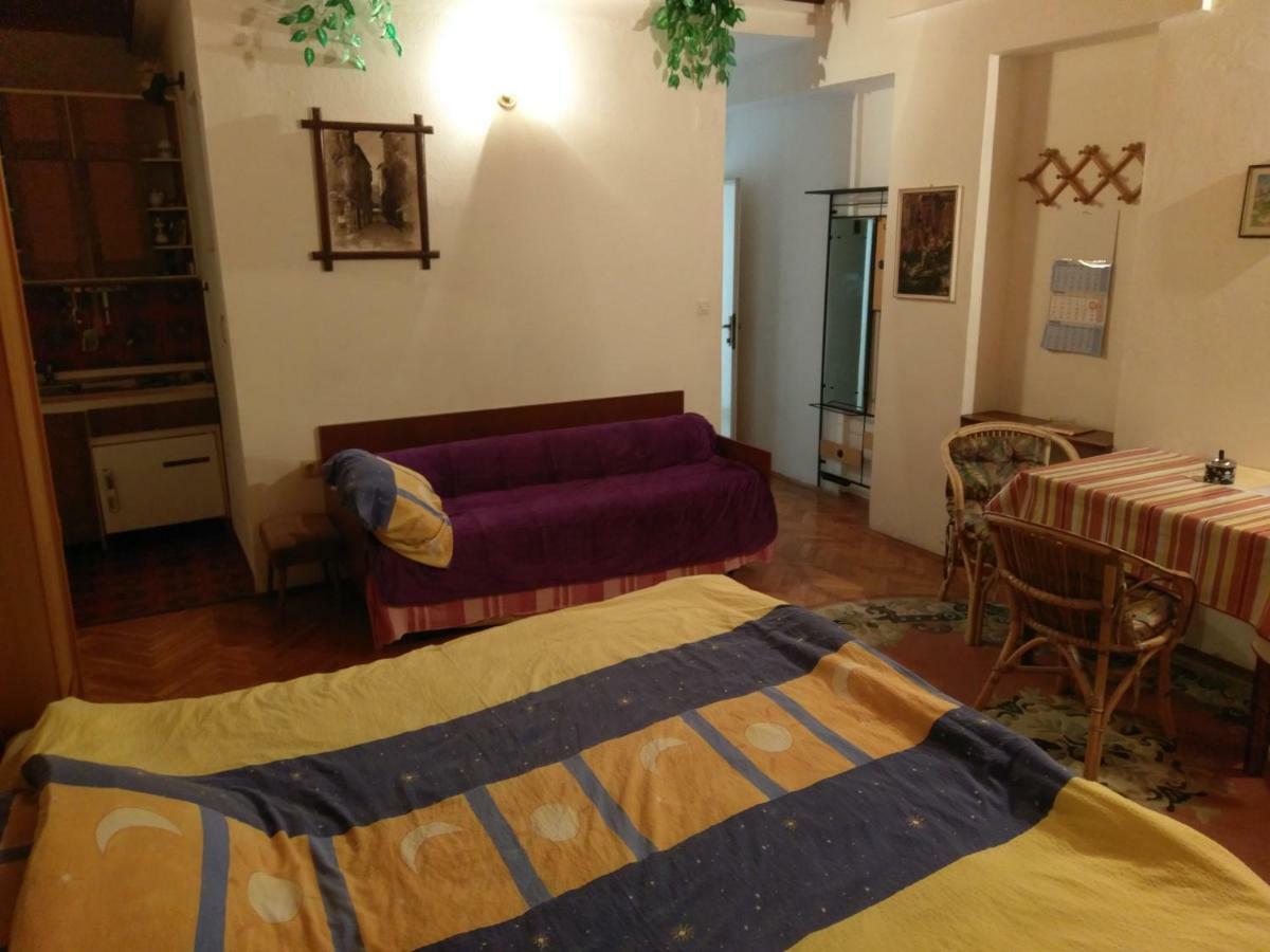 Apartmani Marijana Selce Eksteriør bilde